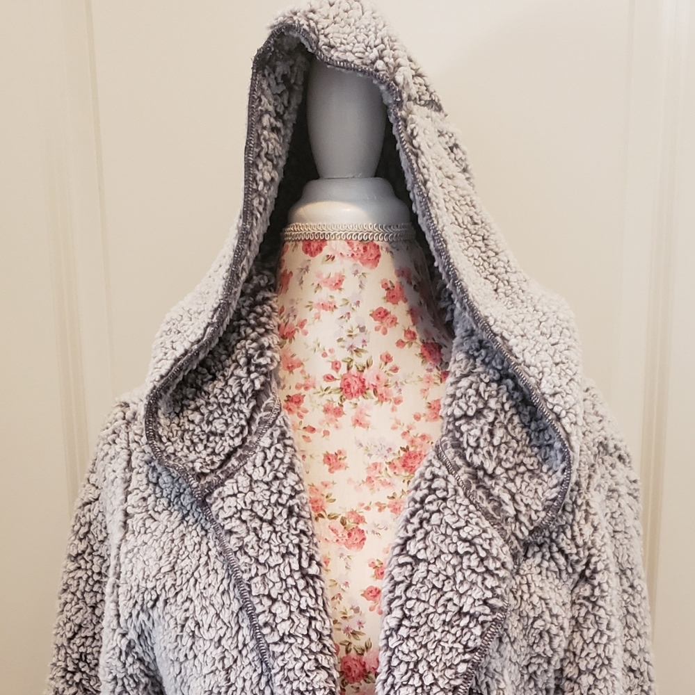 Victoria's Secret PINK Gray Sherpa Teddy Bear Hoodie Jacket